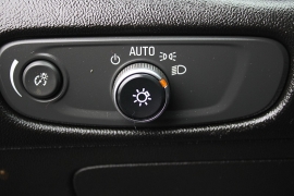 Used 2018  Chevrolet Malibu 4d Sedan LT at Warner Motors near East Orange&comma; NJ