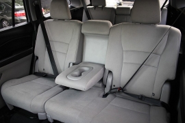 Used 2018  Honda Pilot 4d SUV AWD LX at Warner Motors near East Orange, NJ