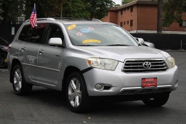 Used 2008  Toyota Highlander 4d SUV AWD Limited at Warner Motors near East Orange&comma; NJ