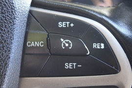 Used 2016  Jeep Cherokee 4d SUV 4WD Sport at Warner Motors near East Orange&comma; NJ