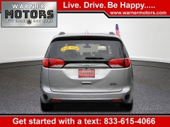 Used 2017  Chrysler Pacifica 4d Wagon Touring-L at Warner Motors near East Orange&comma; NJ