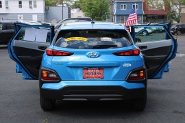 Used 2020  Hyundai Kona 4d SUV FWD SE at Warner Motors near East Orange&comma; NJ