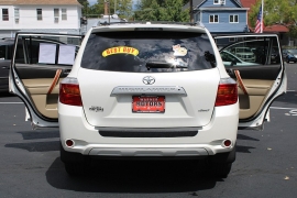 Used 2010 Toyota Highlander 4d SUV AWD Limited at Warner Motors near East Orange, NJ