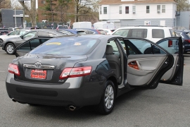 Used 2011 Toyota Camry 4d Sedan SE V6 at Warner Motors near East Orange, NJ