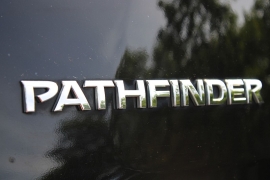 Used 2014  Nissan Pathfinder 4d SUV 4WD SV at Warner Motors near East Orange&comma; NJ