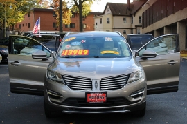 Used 2016  Lincoln MKC 4d SUV AWD Select at Warner Motors near East Orange, NJ