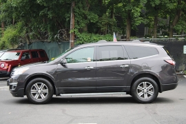 Used 2017  Chevrolet Traverse 4d SUV AWD LT w&sol;2LT at Warner Motors near East Orange&comma; NJ
