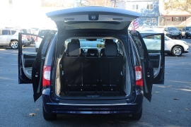 Used 2014 Chrysler Town & Country 4d Wagon Touring L at Warner Motors near East Orange, NJ