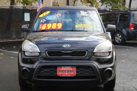 Used 2012  Kia Soul 4d Hatchback Base Auto at Warner Motors near East Orange, NJ