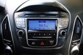 Used 2012  Hyundai Tucson 4d SUV AWD GLS at Warner Motors near East Orange&comma; NJ