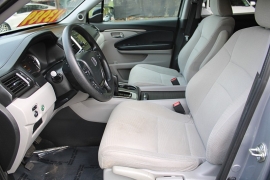 Used 2018  Honda Pilot 4d SUV AWD LX at Warner Motors near East Orange, NJ