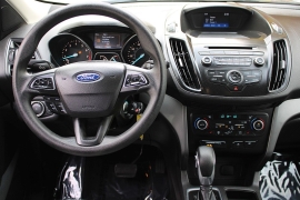 Used 2018  Ford Escape 4d SUV 4WD SE w&sol;SYNC3 at Warner Motors near East Orange&comma; NJ
