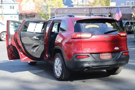 Used 2016  Jeep Cherokee 4d SUV 4WD Sport at Warner Motors near East Orange&comma; NJ