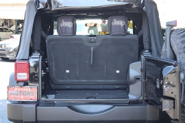 Used 2011  Jeep Wrangler 2d Convertible Rubicon at Warner Motors near East Orange&comma; NJ