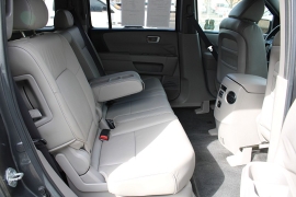 Used 2011  Honda Pilot 4d SUV 4WD EX-L at Warner Motors near East Orange&comma; NJ