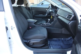 Used 2018  Kia Optima 4d Sedan LX at Warner Motors near East Orange&comma; NJ