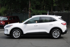 Used 2022  Ford Escape SE FWD at Warner Motors near East Orange&comma; NJ