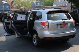 Used 2017  Subaru Forester 4d SUV 2&period;5i Touring at Warner Motors near East Orange&comma; NJ