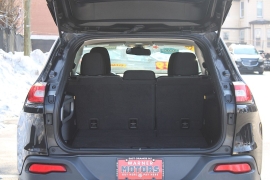 Used 2014  Jeep Cherokee 4d SUV FWD Latitude at Warner Motors near East Orange&comma; NJ