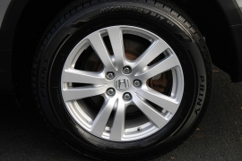 Used 2018  Honda Pilot 4d SUV AWD LX at Warner Motors near East Orange, NJ