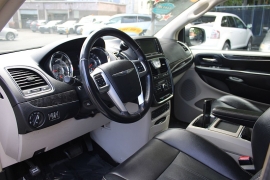 Used 2011  Chrysler Town & Country 4d Wagon Touring L at Warner Motors near East Orange&comma; NJ