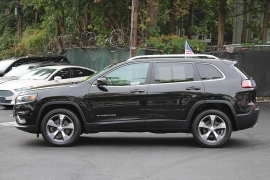 Used 2019 Jeep Cherokee 4d SUV 4WD Limited 3.2L at Warner Motors near East Orange, NJ