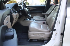 Used 2016  Honda Pilot 4d SUV AWD EX-L at Warner Motors near East Orange&comma; NJ