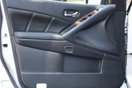 Used 2013  Nissan Murano 4d SUV AWD LE at Warner Motors near East Orange&comma; NJ
