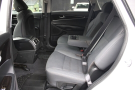 Used 2020  Kia Sorento 4d SUV FWD L at Warner Motors near East Orange&comma; NJ