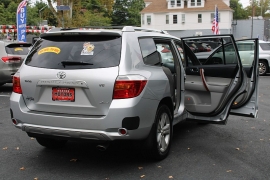 Used 2008  Toyota Highlander 4d SUV AWD Limited at Warner Motors near East Orange&comma; NJ