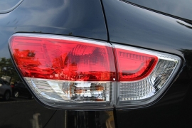 Used 2014  Nissan Pathfinder 4d SUV 4WD SV at Warner Motors near East Orange&comma; NJ
