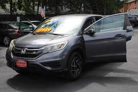 Used 2016 Honda CR-V 4d SUV AWD SE at Warner Motors near East Orange, NJ