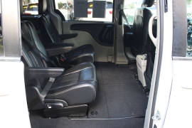 Used 2011  Chrysler Town & Country 4d Wagon Touring L at Warner Motors near East Orange&comma; NJ