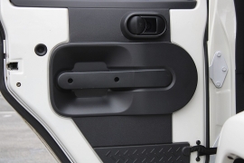 Used 2010  Jeep Wrangler Unlimited 4d Convertible 4WD Sahara at Warner Motors near East Orange&comma; NJ