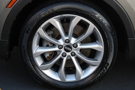 Used 2016  Lincoln MKC 4d SUV AWD Select at Warner Motors near East Orange, NJ