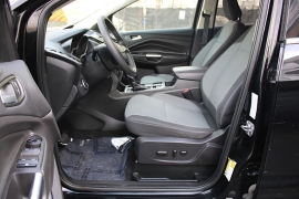 Used 2018  Ford Escape 4d SUV 4WD SE w&sol;SYNC3 at Warner Motors near East Orange&comma; NJ