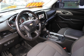 Used 2018  Chevrolet Traverse 4d SUV FWD LT Cloth w&sol;1LT at Warner Motors near East Orange&comma; NJ