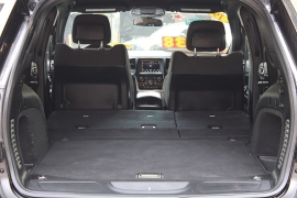 Used 2019  Jeep Grand Cherokee 4d SUV 4WD Laredo E at Warner Motors near East Orange&comma; NJ