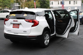 Used 2019 GMC Terrain 4d SUV FWD SLE 1.5L Turbo at Warner Motors near East Orange, NJ