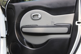 Used 2017  Kia Soul 4d Hatchback Auto at Warner Motors near East Orange&comma; NJ