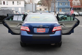 Used 2010  Toyota Camry 4d Sedan Auto at Warner Motors near East Orange&comma; NJ