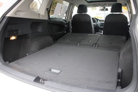 Used 2019  Volkswagen Tiguan 4d SUV SEL 4Motion at Warner Motors near East Orange&comma; NJ