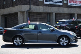 Used 2013  Toyota Camry 4d Sedan SE at Warner Motors near East Orange&comma; NJ