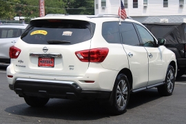 Used 2018  Nissan Pathfinder 4d SUV 4WD SV at Warner Motors near East Orange&comma; NJ