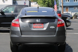Used 2012  Honda Crosstour 4d SUV FWD EX at Warner Motors near East Orange&comma; NJ