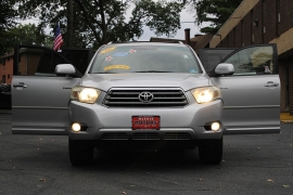 Used 2008  Toyota Highlander 4d SUV AWD Limited at Warner Motors near East Orange&comma; NJ