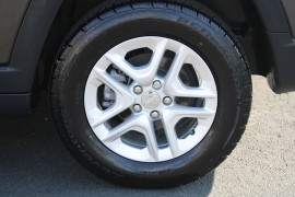 Used 2018  Jeep Compass 4d SUV FWD Sport at Warner Motors near East Orange&comma; NJ
