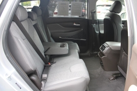 Used 2020  Hyundai Santa Fe 4d SUV AWD SEL 2&period;4L at Warner Motors near East Orange&comma; NJ