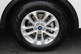 Used 2022  Ford Escape SE FWD at Warner Motors near East Orange&comma; NJ
