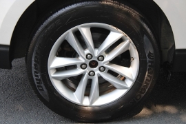 Used 2015  Ford Edge 4d SUV AWD SEL EcoBoost at Warner Motors near East Orange&comma; NJ